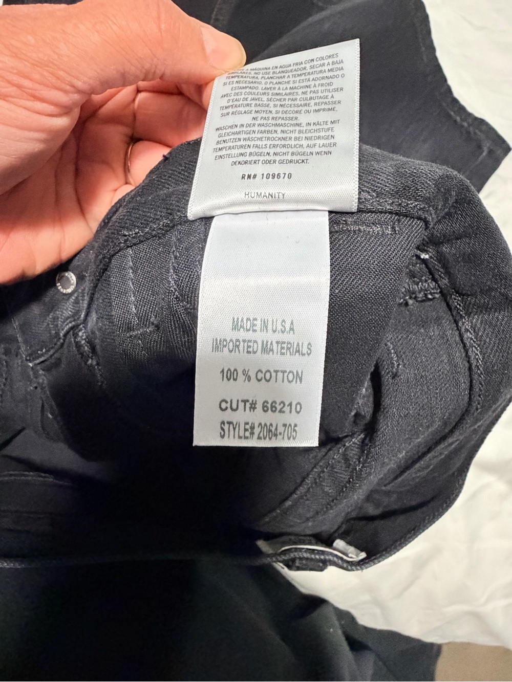 Anthropologie Citizens of Humanity Maritzy black pleated denim long shorts 23 - Picture 11 of 11